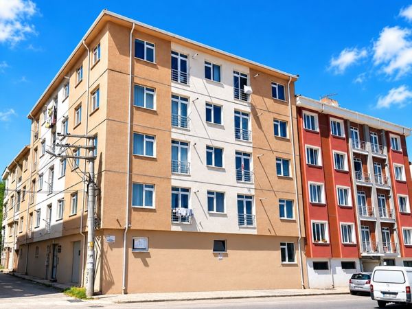Üniversite Karşısında 1+1 Kiralık Daire