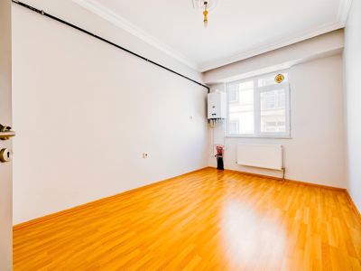 Üniversite Karşısında 1+1 Kiralık Daire — fotoğraf 6
